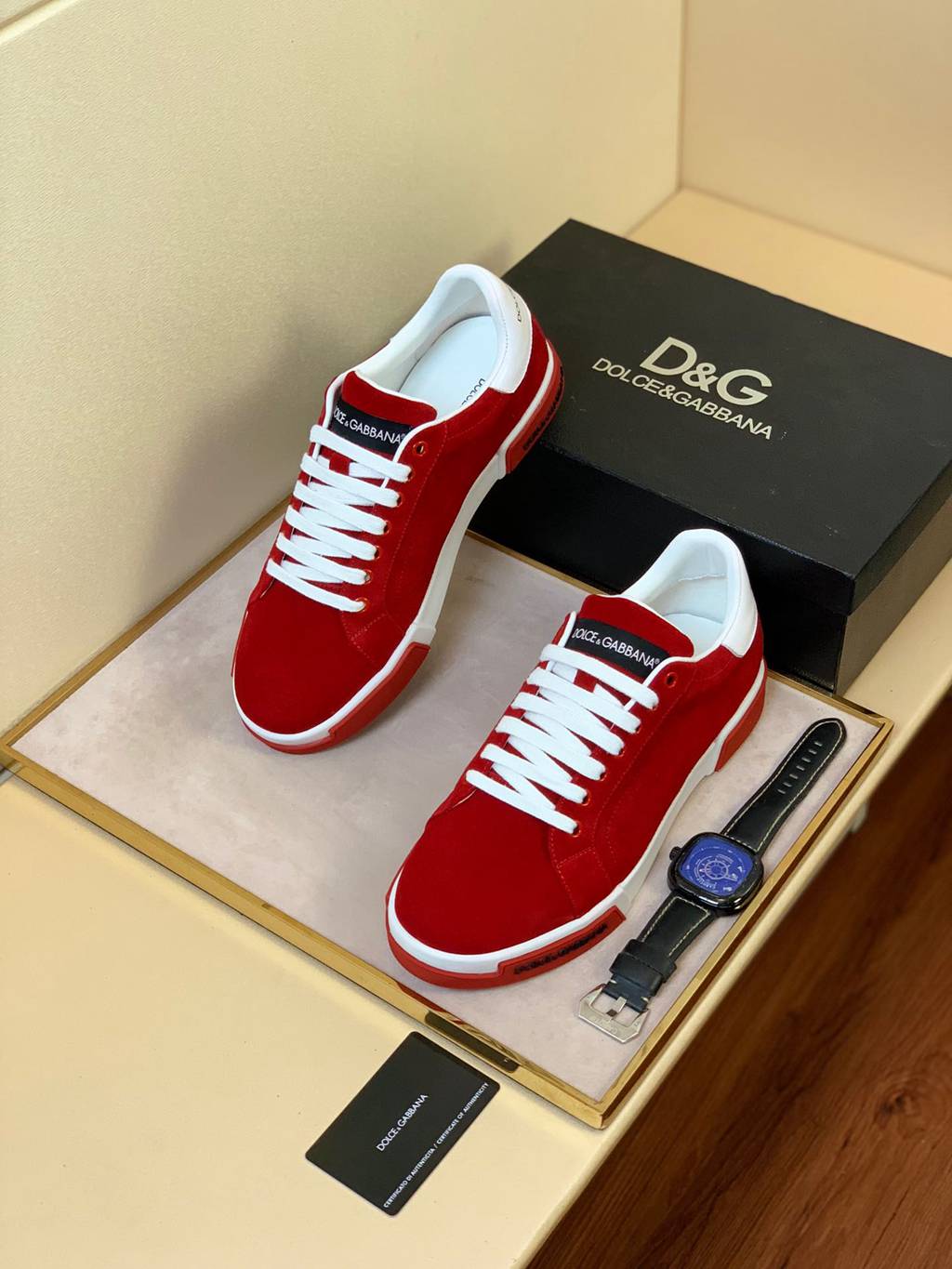 D*G sneaker